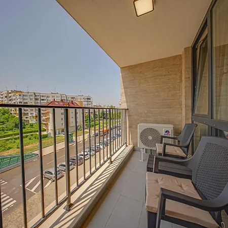 Brand New Vitosha View - Free Parking - Metro Access Apartmán