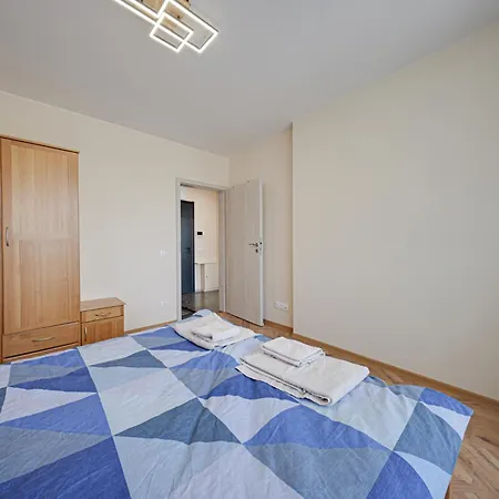 아파트 Brand New Vitosha View - Free Parking - Metro Access *
