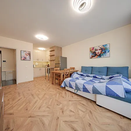 아파트 Brand New Vitosha View - Free Parking - Metro Access *