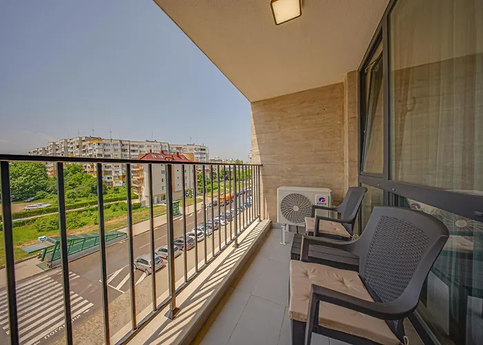 Brand New Vitosha View - Free Parking - Metro Access 아파트