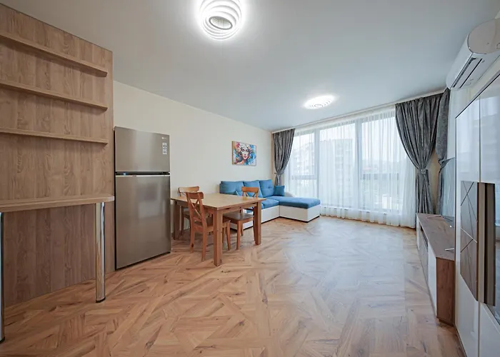 Brand New Vitosha View - Free Parking - Metro Access * 소피아