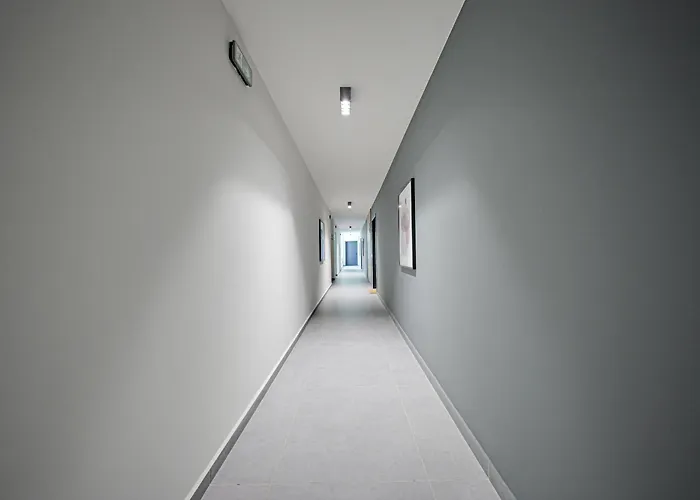 아파트 Brand New Vitosha View - Free Parking - Metro Access *